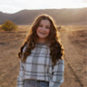 Meet your Posher, Ella